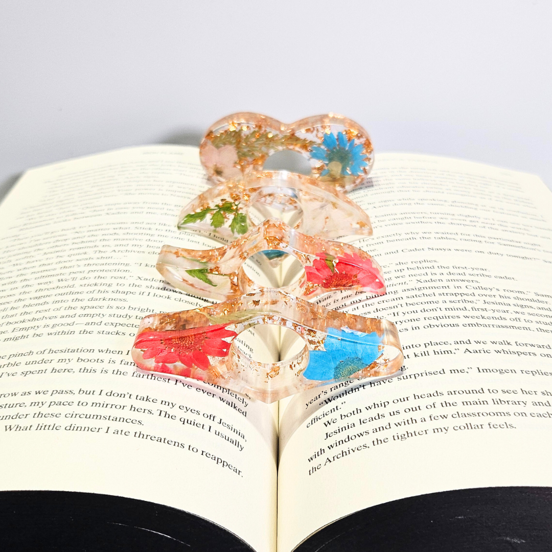 set of four book thumb page holders