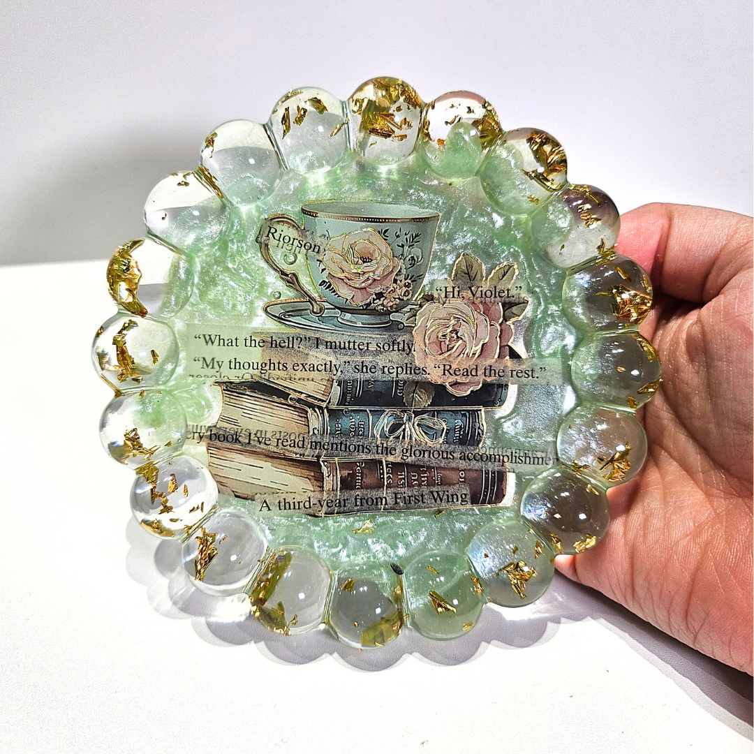 bookish trays